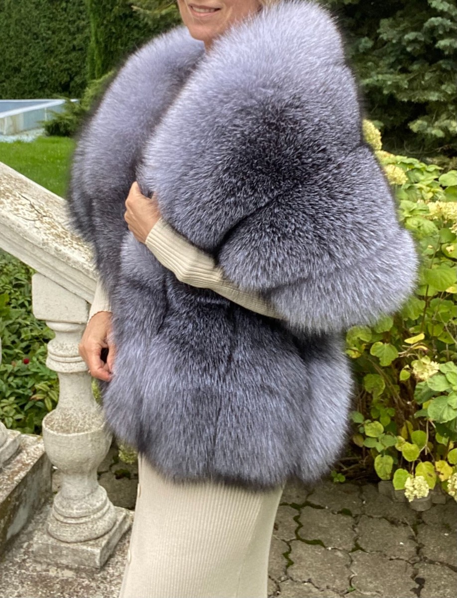 Sagafurs stunning blue frost fox fur stole wrap | eBay