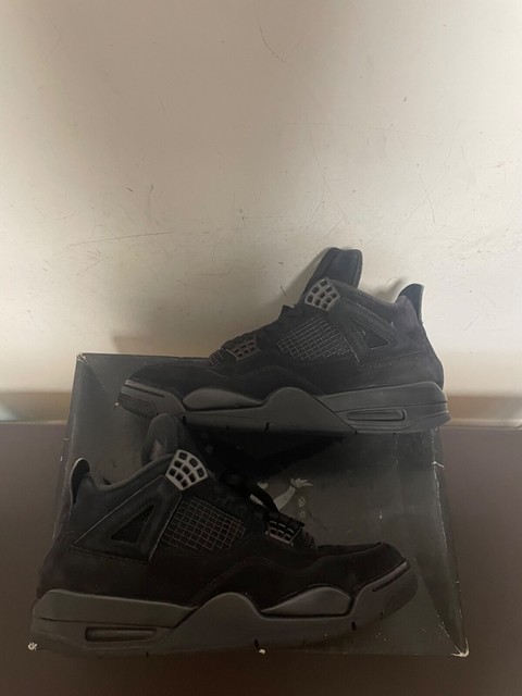 black cat 4s 2020