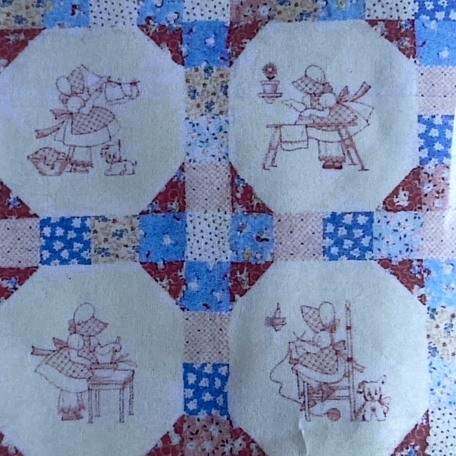 4 Redwork Sue embroidery crib quilt/wall hanging/bib, topper