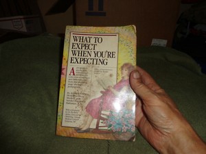 what to expect when you're expecting paperback, some wear along edges