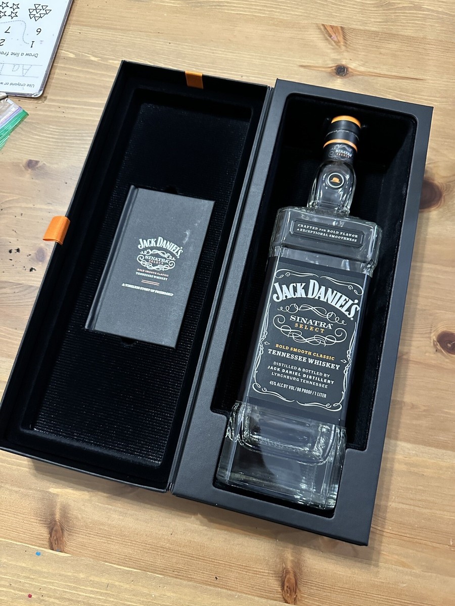 Jack Daniels Frank Sinatra Select Empty Bottle w/Original