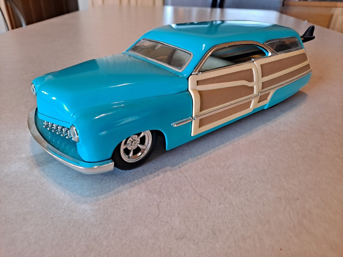 d Hot Wheels 1950 MERCWOODIE 57CHEVY その他 Amazon.com: Hot Wheels '57 Chevy : Arts, Crafts & Sewing