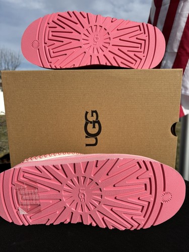 Taglia 8W - Ugg TAZZ LOVE San Valentino 25 Rosa Tropicale SPEDIZIONE VELOCE - Foto 4 di 8
