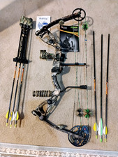 Martin Exile compound bow and accessories Hunting 60 lb. arrows case sight