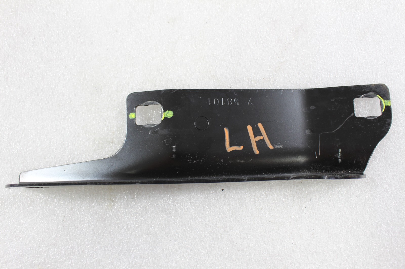 Lamborghini Gallardo Spyder, RH, Back Glass Bracket, Used, P/N 407803582