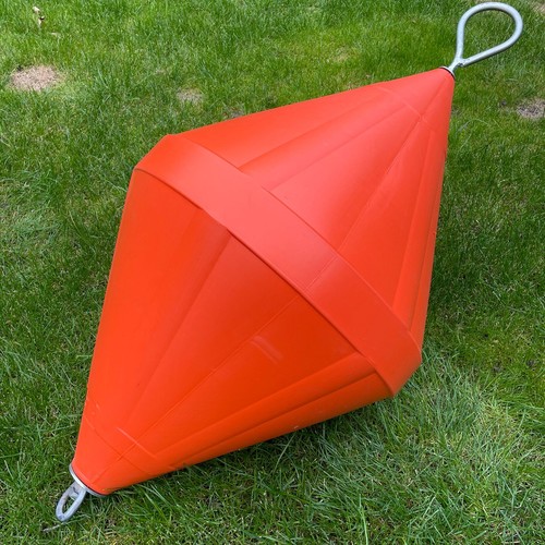 Nuova ruota ormeggio boa boa di ancoraggio arancione riempimento schiuma 520x1030 mm asta acciaio - Foto 1 di 4