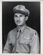 WW2 USAAF Pilot Officer William Tyson Zale Uniform Wings Portrait