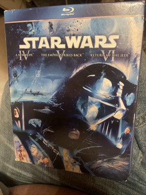 Star Wars Trilogy blu-ray A new hope The Empire Strikes Back Return of the Jedi.