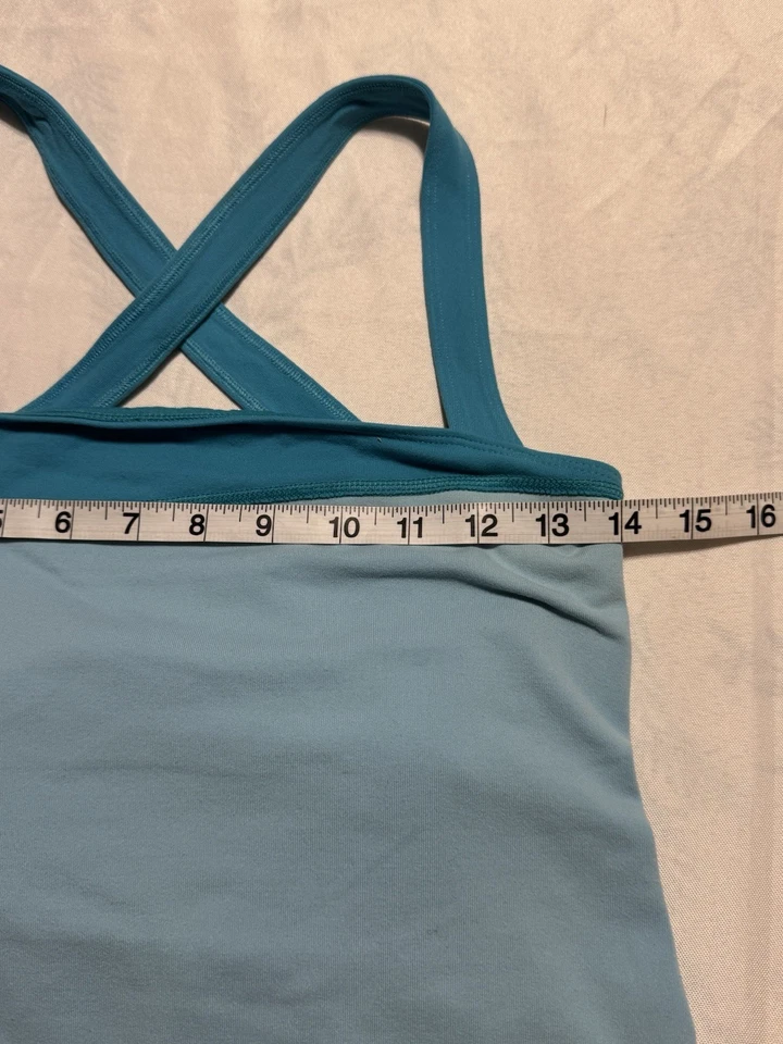 Tanque vintage Lululemon Power Y - Hecho en Canadá, azul bicolor, talla 8 Foto 4 de 4