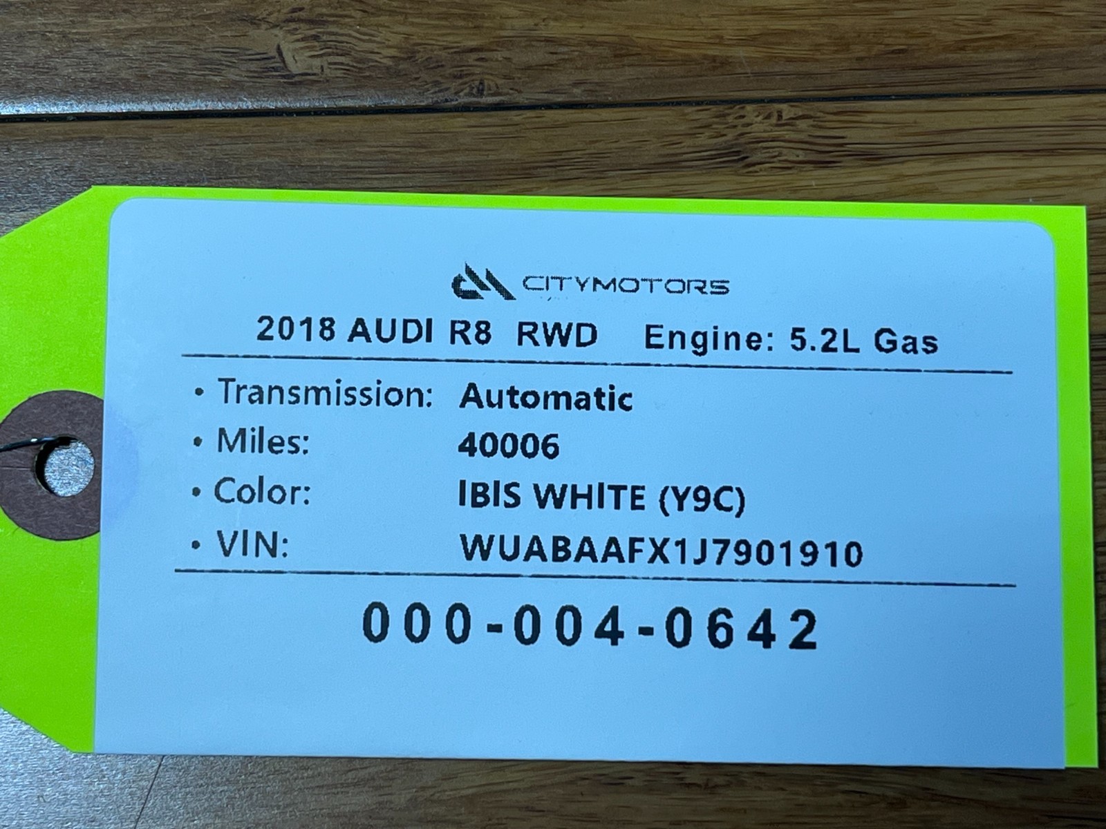 2016-2024 Audi R8 4S Rear Center Upper Glass Seal Unit Black 4S8827459 OEM