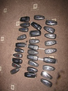 KEYFOB KEYS KEY KEY FOB 29 OF FORD NO RESERVE AUCTION