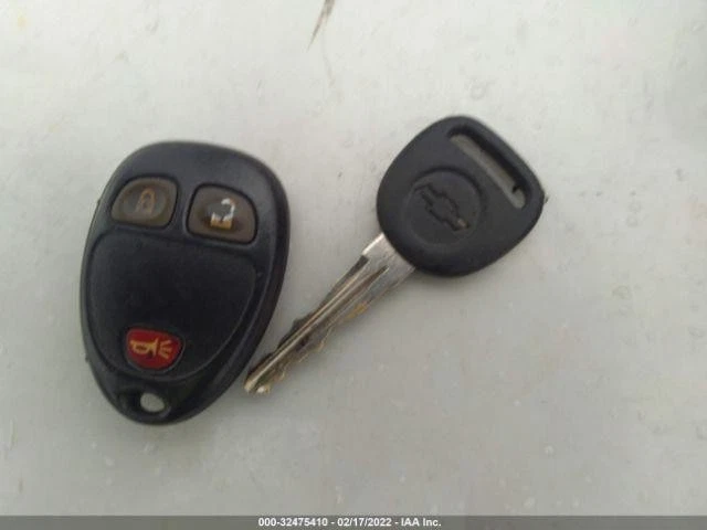 Alternador usado compatible con: Chevrolet Silverado 1500 2011 camioneta 145 amp ID 20881337 G Foto 4 de 4