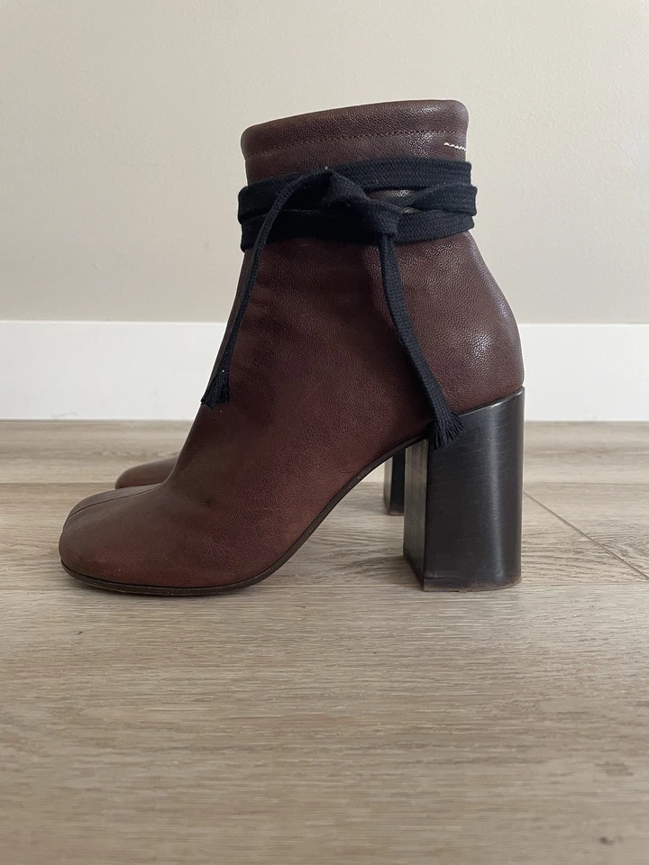 MM6 Madison Margiela Anatomic Boots with Rare Ankle Ties 38 Tabi - Image 3 of 4