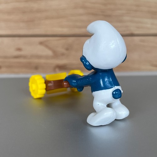 Vintage Super Smurf LAWN MOWER Schleich #6731 1981 Schleich Peyo VERY NICE - Bild 3 von 7