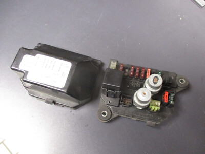 Sicherungskasten fuse box Kawasaki GPZ 1100 GPZ1100 ZXT10A ZXT10B # 56030-1026