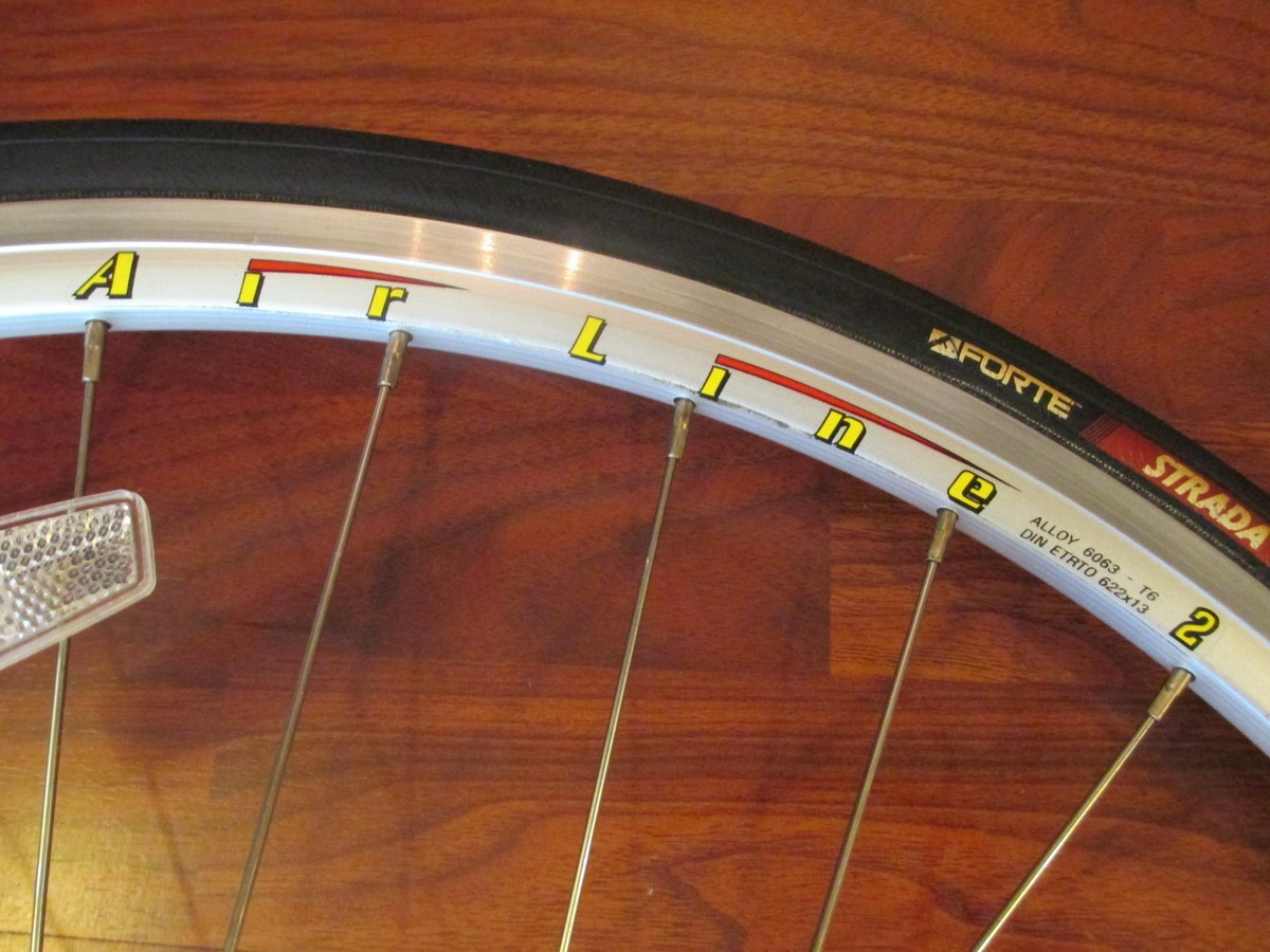 VUELTA RODI EUROPE AIRLINE 2 SHIMANO 8 9 10 SPEED WHEEL SET 700 x