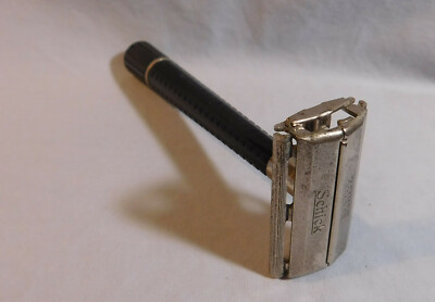 Vintage Schick ''Krona'' Safety Razor (c 1968-76)  - GUC