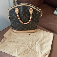 LOUIS VUITTON Monogram Lockit Vertical LV Handtasche