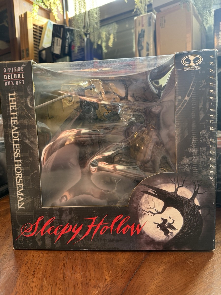 Mcfarlane toys Sleepy Hollow The Headless Horseman 3 Piece Deluxe