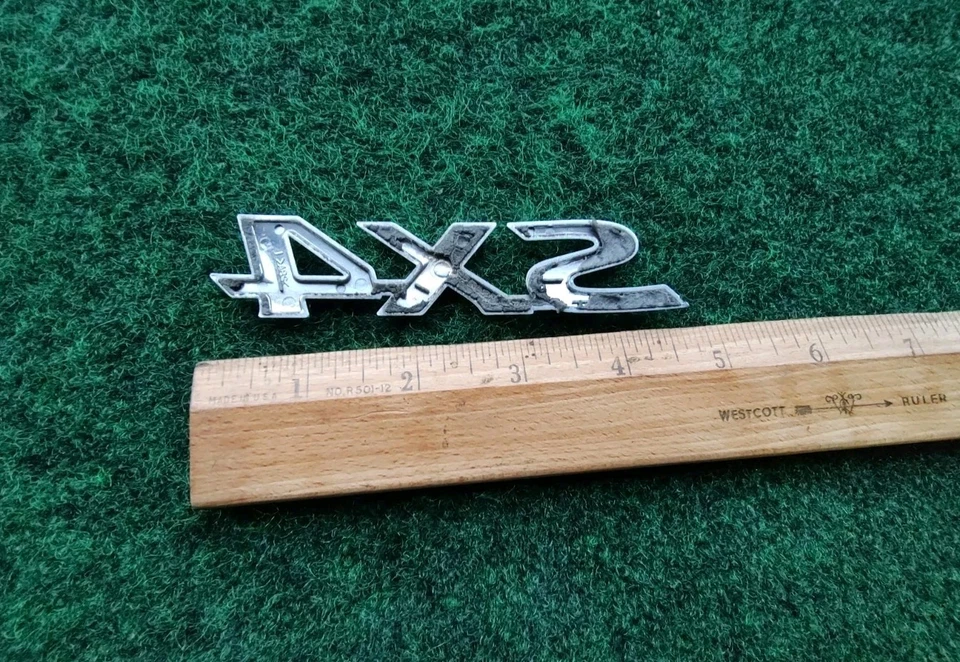 06 07 08 09 10 11 12 13 SUZUKI SX4 PUERTA TRASERA CROMO EMBLEMA LOGOTIPO INSIGNIA OEM 5S3 Foto 4 de 4