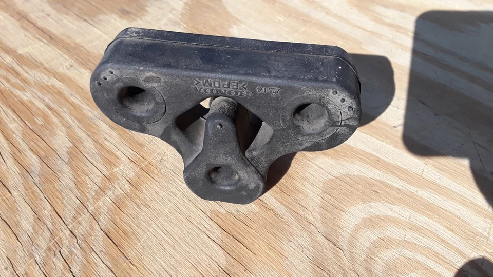 Honda Crosstour 2010-2015 montaje de escape silenciador tubo suspensión goma OEM Foto 3 de 4