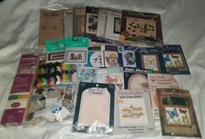 HUGE LOT OF 22 VINTAGE CROSS STITCH KITS VARIED DESIGNS SEALED  YARN  SCROLL