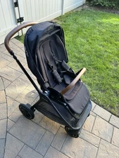 Nuna TRIV Next Stroller Caviar Black Gently  Used Great Condition No Box No Bag