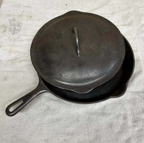 Griswold No.9 Cast Iron Skillet 710 C Logo Erie PA 11.5” With Fitting Lid RARE