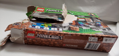 LEGO Minecraft #21141 The Zombie Cave 100% Complete Box Instructions - Picture 6 of 10