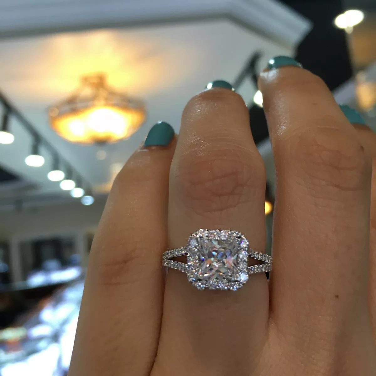 Laura Preshong | Catalina Brilliant Cut Engagement Ring