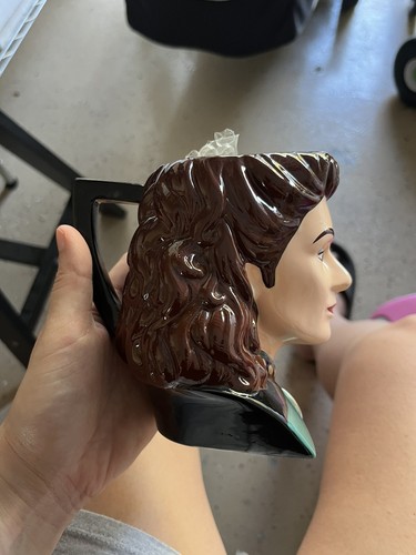 1994 Star Trek Next Generation Deanna Troi Mug by Applause - Picture 4 of 6