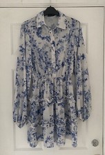 Pretty Little Thing Dress Blue and White Floral