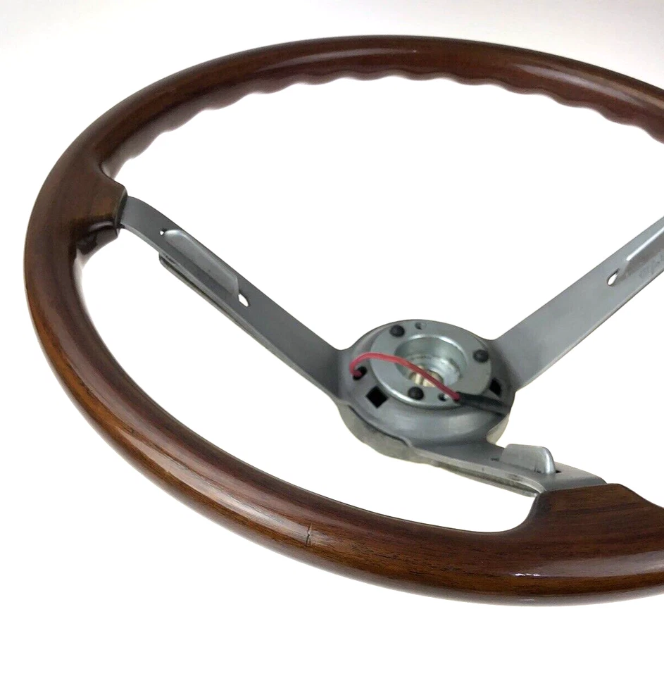 Alfa Romeo Spider GTV Berlina Original Steering Wheel 1970s Personal w/Horn OEM Foto 3 de 4