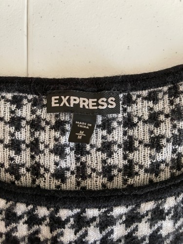 Express Women’s Black/White Geometric Round Neck Long Sleeve Slim Sweater s M - Picture 7 of 9