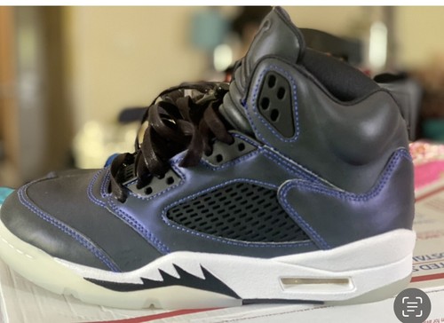Size 7.5 - Jordan 5 Retro Oil Gray 2020 - Picture 2 of 3