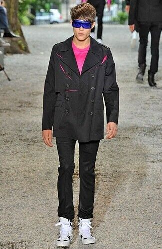DIOR HOMME 2009 SS RUNWAY CAMPAIGN back SLASHED vest gilet black eu 50 - Picture 2 of 24