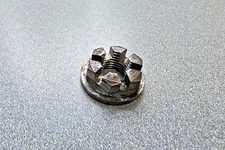 VERY NICE ORIGINAL PORSCHE 356 356A 356B 356C TRANSMISSION MAIN SHAFT CASTLE NUT