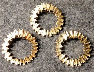 vintage Gold Tone Metal Round Shape Brooch Set Fashion & Costumes  Jewelry Pins