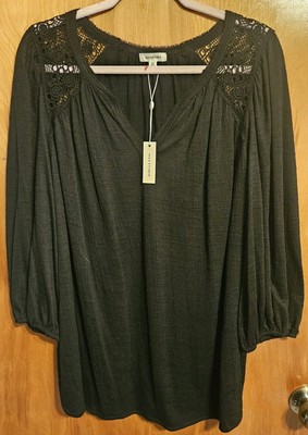 Max Studio Women's Blouse 2X Black Embroidered Lace Detail Shirt Top NWT
