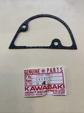NOS OEM FACTORY KAWASAKI KD175 KE175 COVER GASKET 14049-005