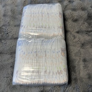 Kirkland Baby Diapers Size 2 56 Count *New Other