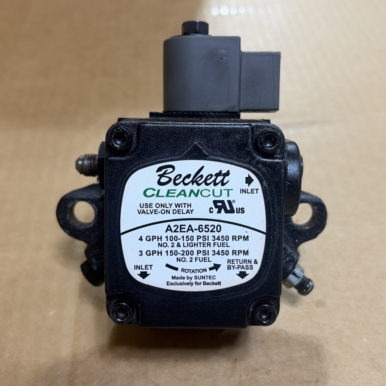 Beckett A2EA-6520 Hydraulic Gear Pump 3450 RPM 100-150 PSI Electric