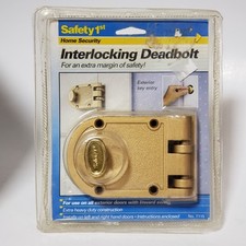 Deadbolt Lock with Night Latch Safety 1st Single Cylinder New Old Stock