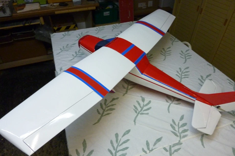 Cessna 182 Spannweite 130 cm