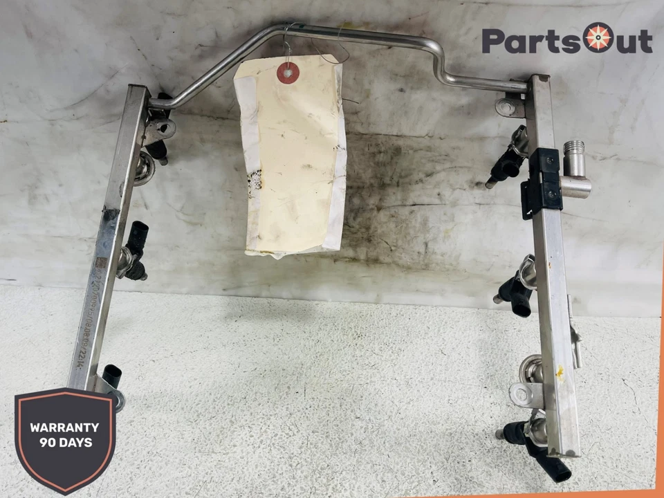 Riel inyector de combustible Mercedes C300 W204 2008-2011 con inyectores de combustible OEM AK2010130 Foto 2 de 4