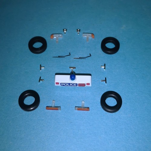 Corgi Vanguards VA05503 VA05504 Ford Consul 300GT Spare Parts Pack F3.6 - Picture 4 of 5