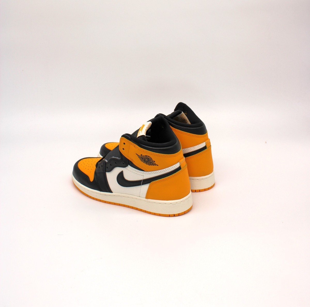 Size 6Y - Nike Air Jordan 1 Retro High OG Taxi Yellow Black Size 6Y - Nike Air Jordan 1 Retro High OG Taxi Yellow Black