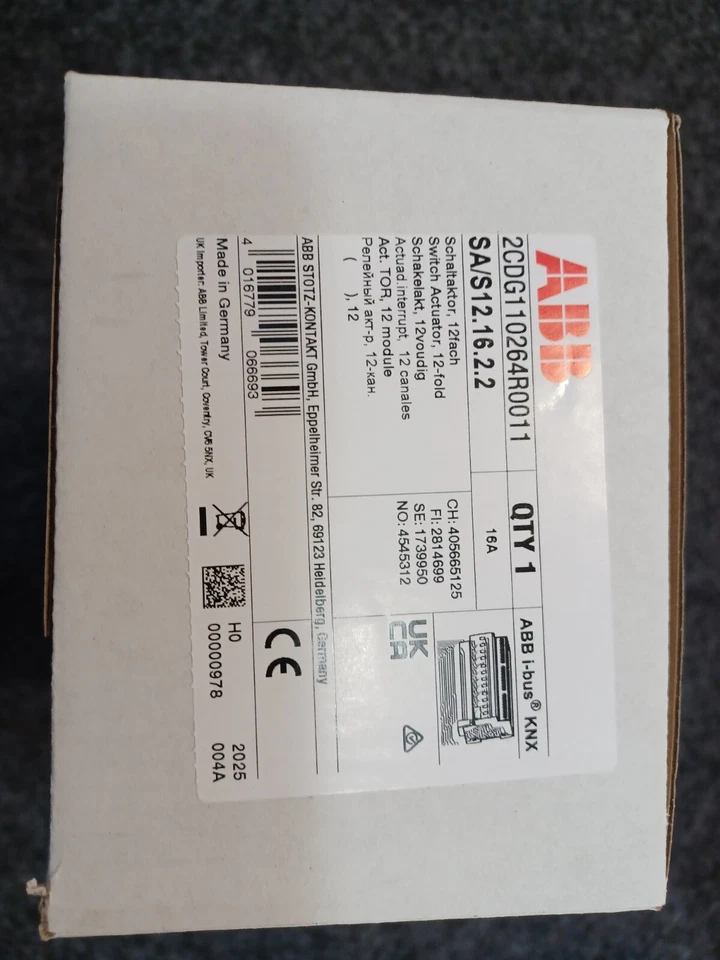 KNX EIB    ABB SA/S 12.16.2.2  Schaltaktor 12fach 16A mit Handb. OVP versiegelt - Bild 1 von 2