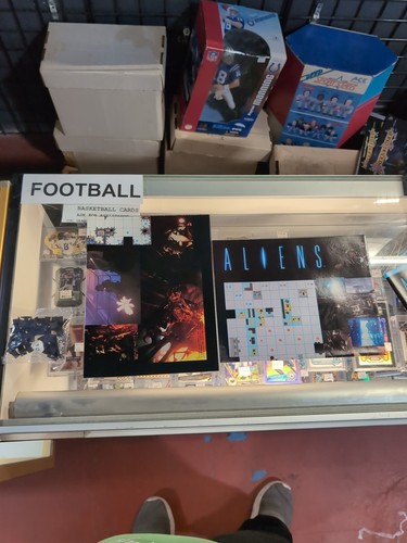 ALIENS Game in Box & The Expansion Set by Leading Edge Games HTF RPG Board Game - Picture 20 of 23