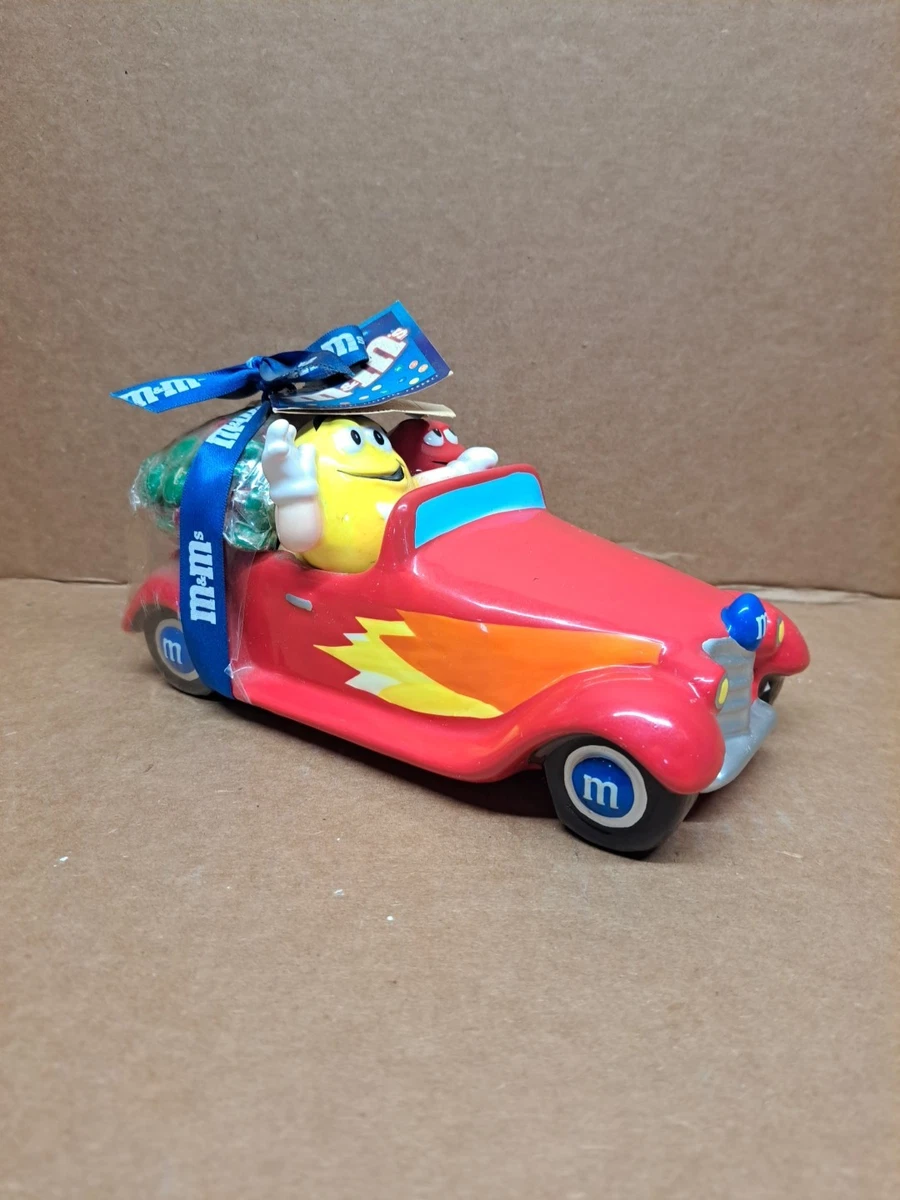 M&M's クラシックカー フィギュア JadaTOYS 1/24 M&M'S 1956 CADILLAC ELDORADO w/BLUE FIGURE